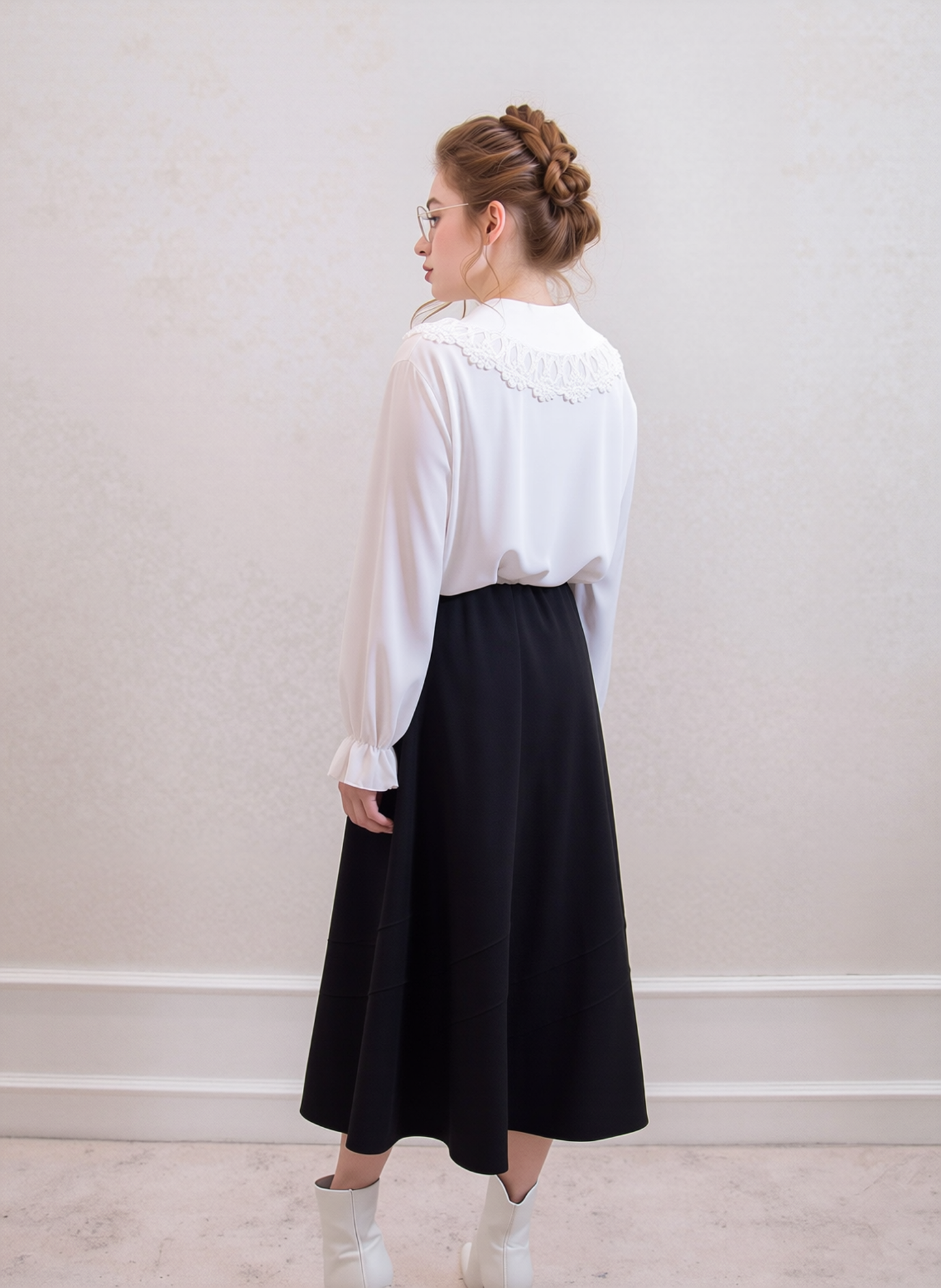 Black Lined Elasticated A-Line Skirt