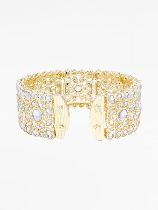 Elegant Gold-Tone Openwork Bracelet with Pearlescent Accents