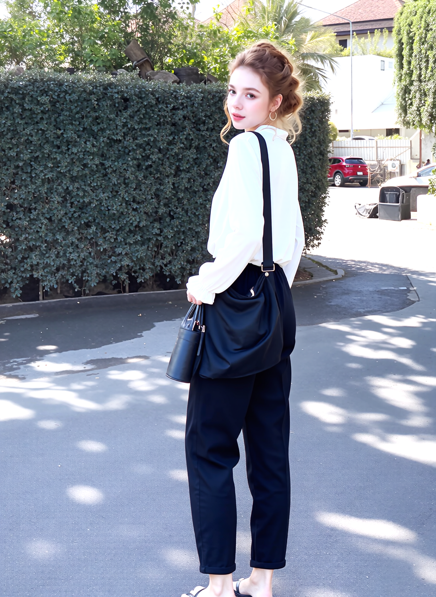 Navy Comfortable Elasticated Trouser